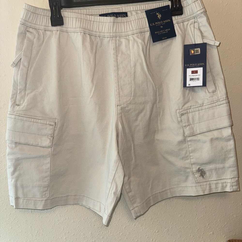 U.S. Polo Assn. Men's Cream Cargo Shorts